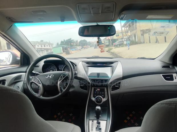 Hyundai Elantra 2013 Red