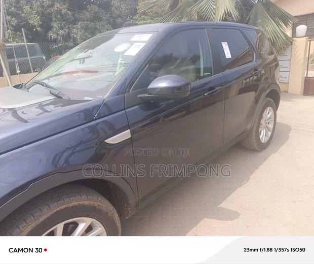 Land Rover Discovery Sport 2016 Blue