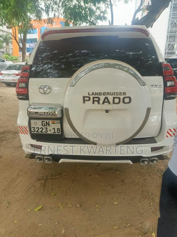Toyota Land Cruiser Prado 2013 White