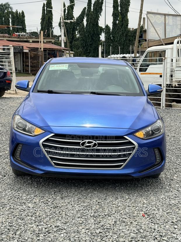 Hyundai Elantra 2016 Blue
