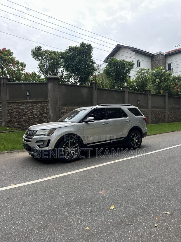 Ford Explorer Limited 4dr SUV (3.5L 6cyl 6A) 2016 Silver