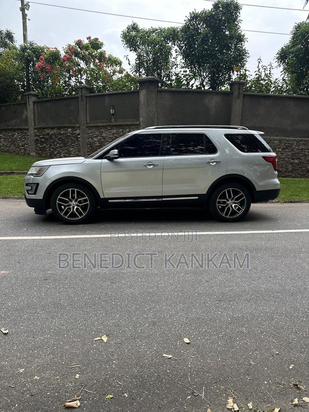 Ford Explorer Limited 4dr SUV (3.5L 6cyl 6A) 2016 Silver