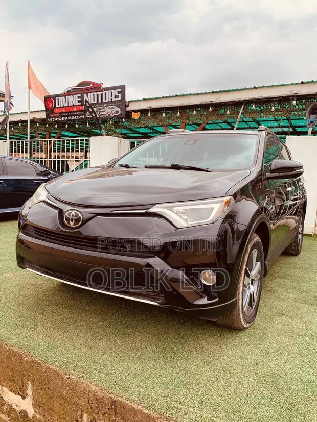 Toyota RAV4 2017 Black