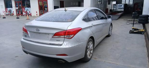 Hyundai i40 1.7 CRDi 136hp Sedan 2012 Silver