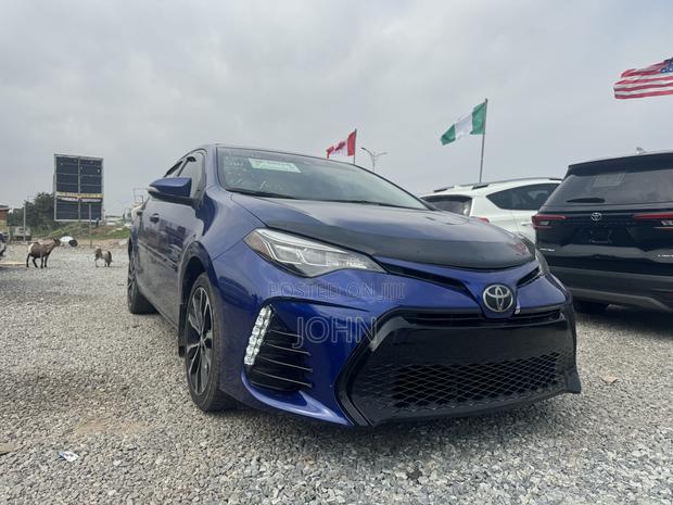 Toyota Corolla XSE 4dr Sedan (1.8L 4cyl CVT) 2017 Blue
