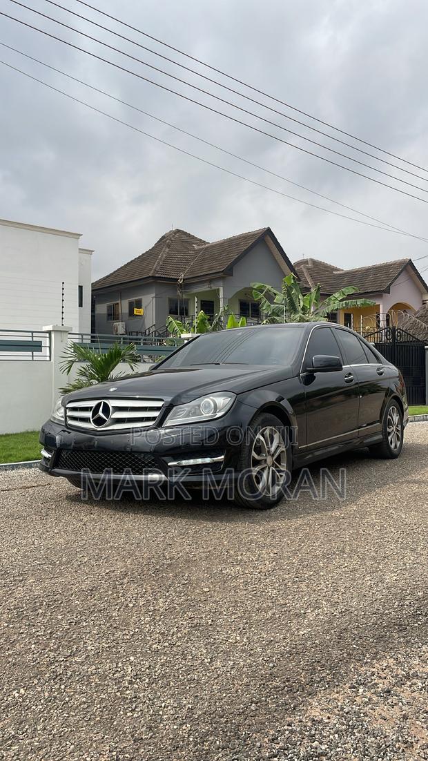 Mercedes-Benz C250 2013 Black