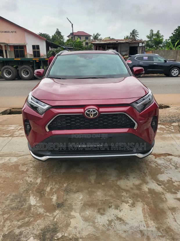 Toyota RAV4 2023 Red