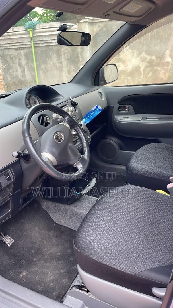 Toyota Sienta 1.5 AWD 2013 Blue