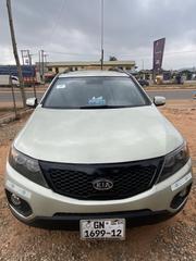 Kia Sorento 2011 Gold for sale