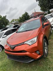 Toyota RAV4 SE 4dr SUV AWD (2.5L 4cyl 6A) 2018 Brown for sale