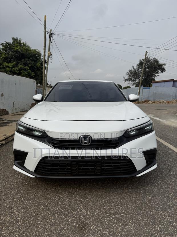 Honda Civic Sport 2022 White