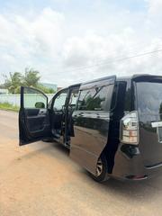 Toyota Voxy 2009 Black for sale