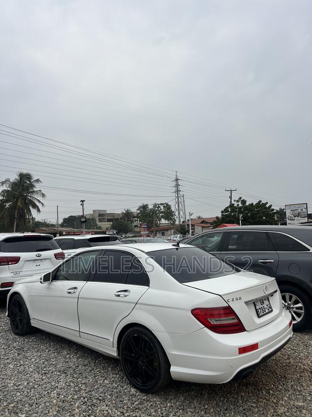 Mercedes-Benz C250 2014 White