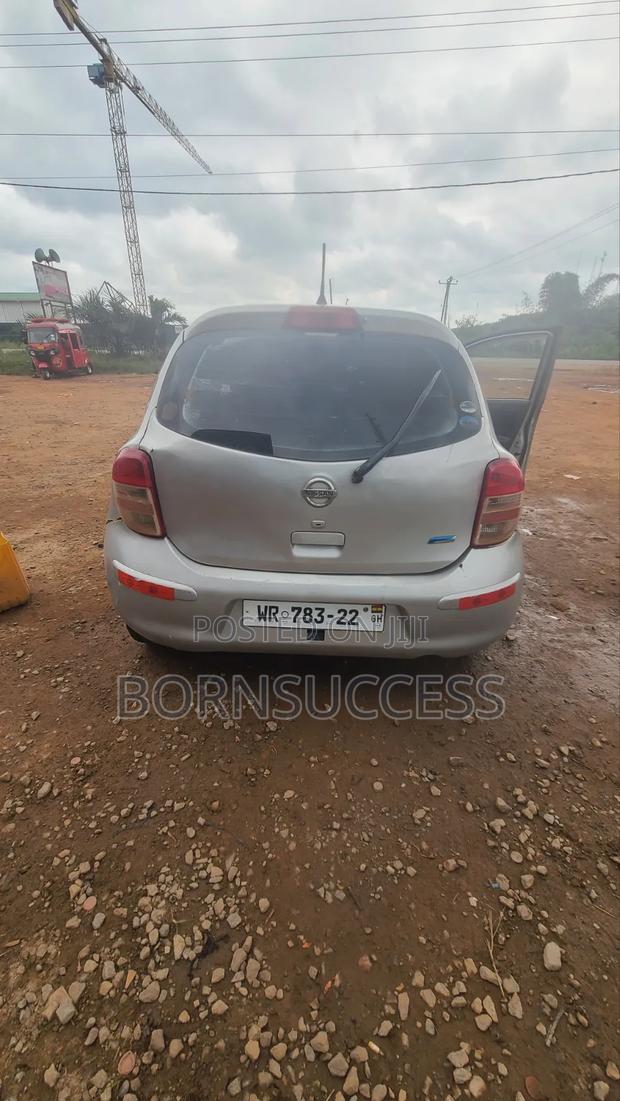 Nissan March 2012 Silver