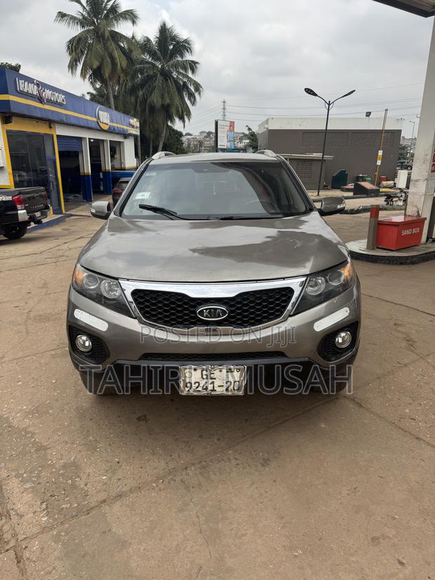Kia Sorento 2012 Gray