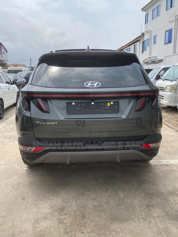 Hyundai Tucson 2022 Green