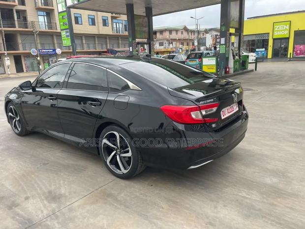 Honda Accord Sport (1.5L 4cyl Turbo CVT) 2019 Black