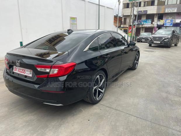 Honda Accord Sport (1.5L 4cyl Turbo CVT) 2019 Black