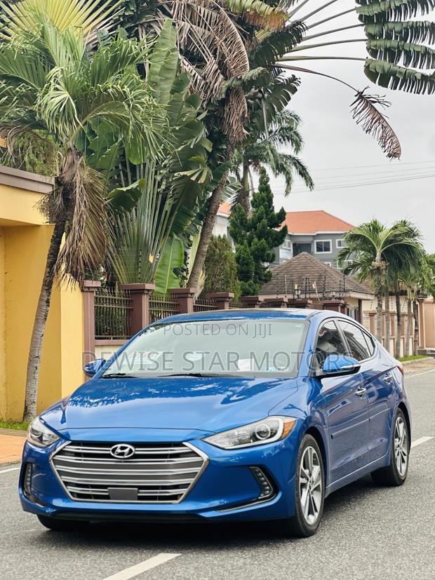 Hyundai Elantra SE Sedan FWD (1.8L 4cyl 6A) 2016 Blue