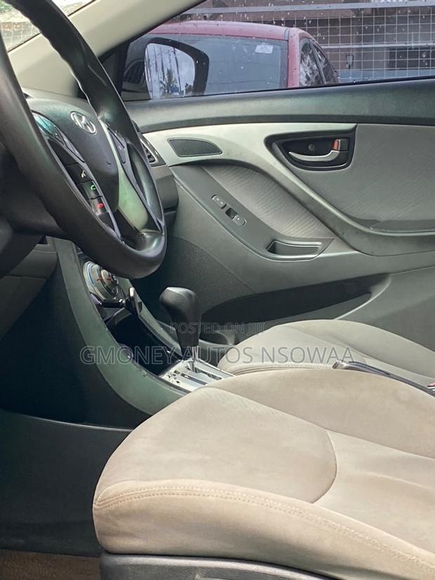 Hyundai Elantra GLS Sedan FWD (1.8L 4cyl 6A) 2013 Black
