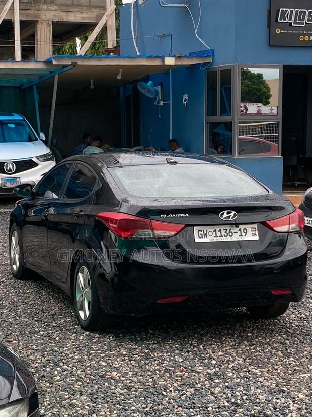 Hyundai Elantra GLS Sedan FWD (1.8L 4cyl 6A) 2013 Black