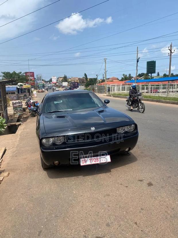 Dodge Challenger 2012 Black