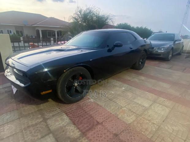 Dodge Challenger 2012 Black