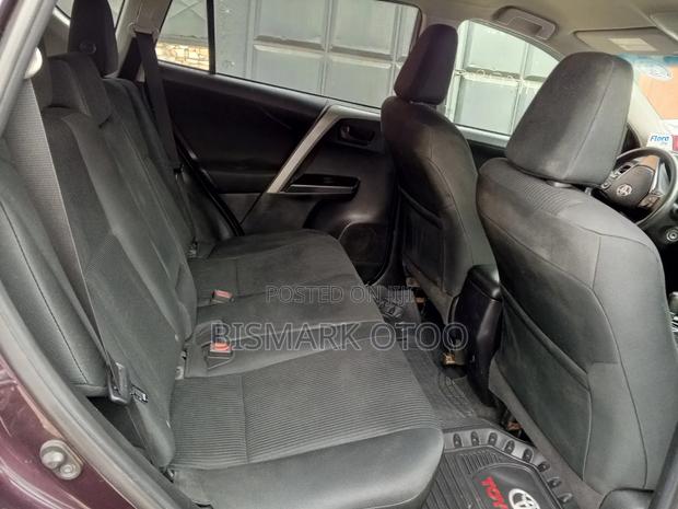 Toyota RAV4 2018 Red