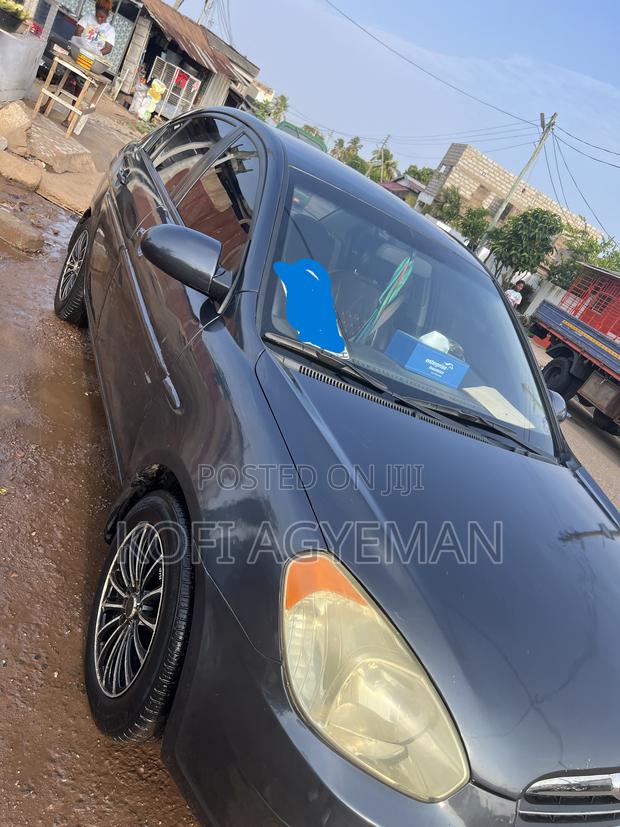 Hyundai Accent 1.6 2009 Gray
