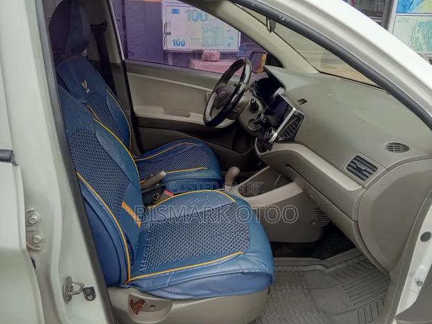 Kia Morning 2013 White