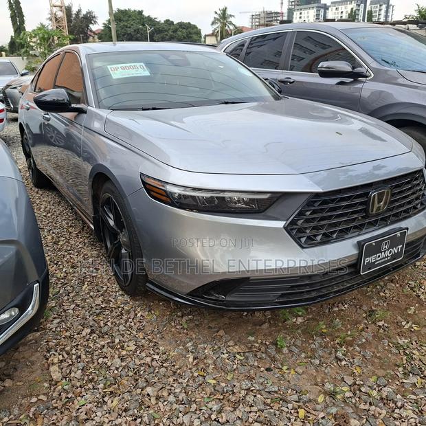 Honda Accord 2023 Silver