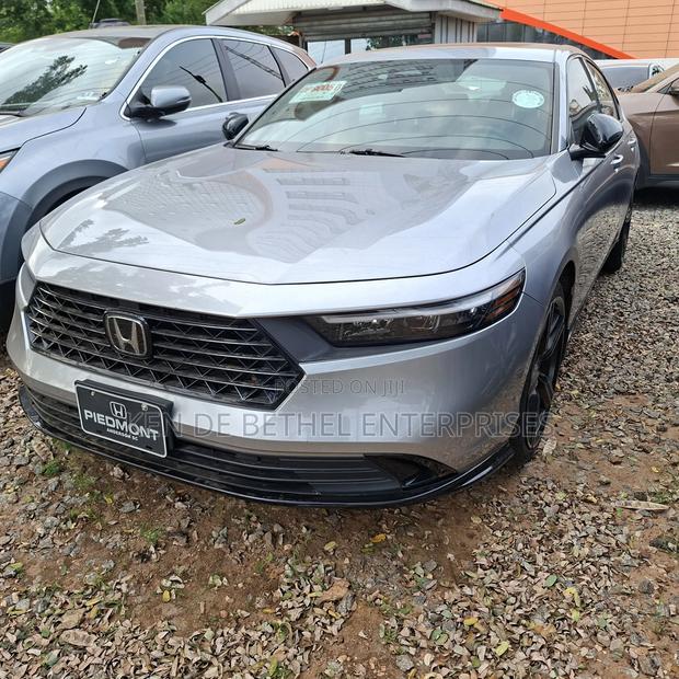 Honda Accord 2023 Silver