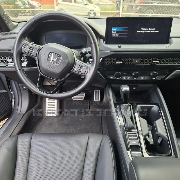 Honda Accord 2023 Silver