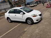 Toyota Yaris Base Sedan 4dr 2010 White for sale