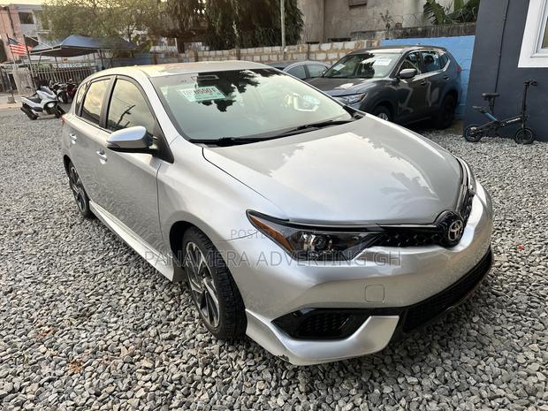 Toyota Corolla 2018 Gray