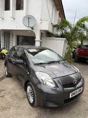 Toyota Yaris Base Hatchback 3dr 2010 Gray for sale