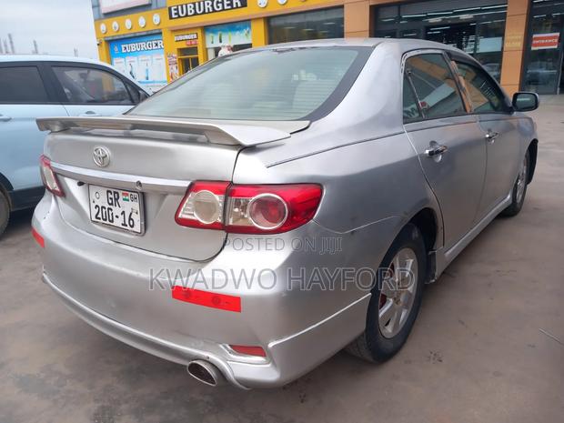 Toyota Corolla 2013 Silver