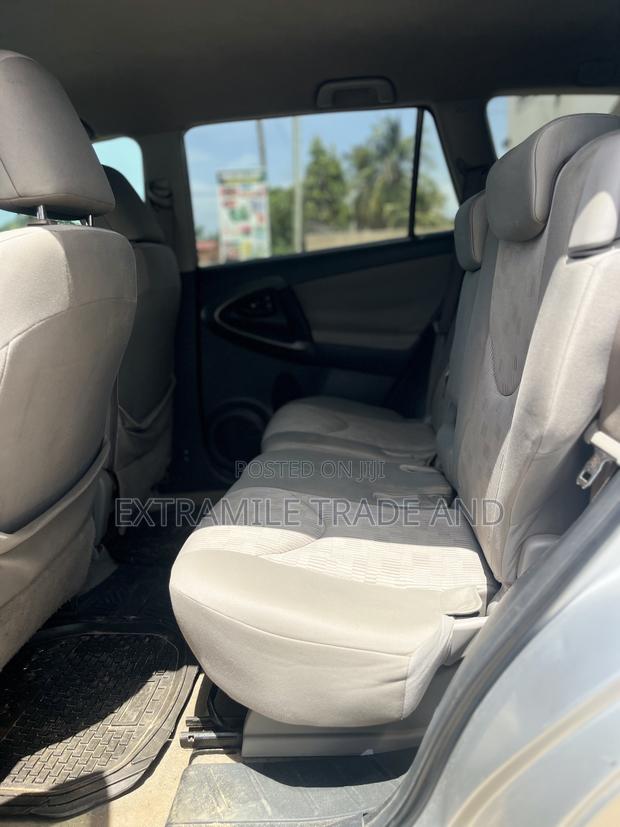 Toyota RAV4 2.5 Limited 2012 Silver