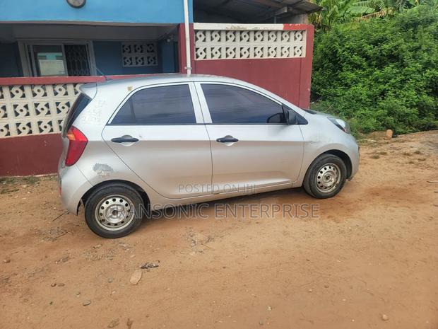 Kia Morning 2012 Silver