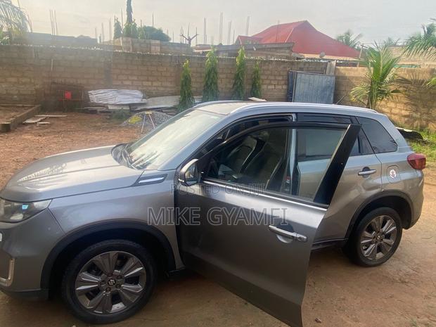 Suzuki Vitara 2019 Silver