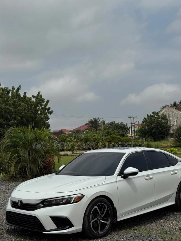 Honda Civic 2022 White