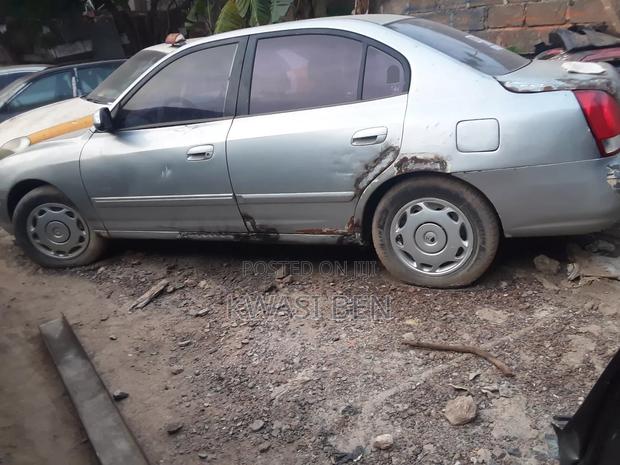 Hyundai Elantra 2005 Gray