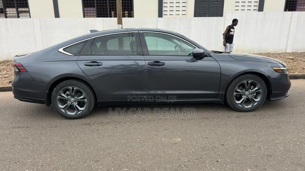 Honda Accord EX CVT 2024 Gray