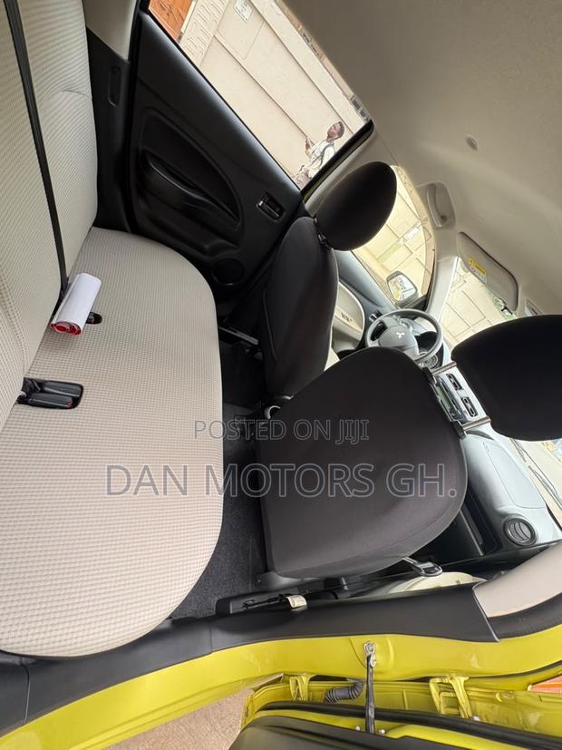 Mitsubishi Mirage 2013 Gold