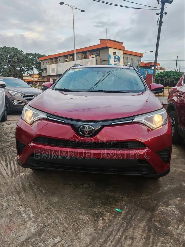 Toyota RAV4 2016 Red