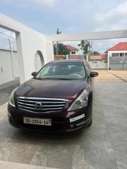 Nissan Teana 2014 Red for sale