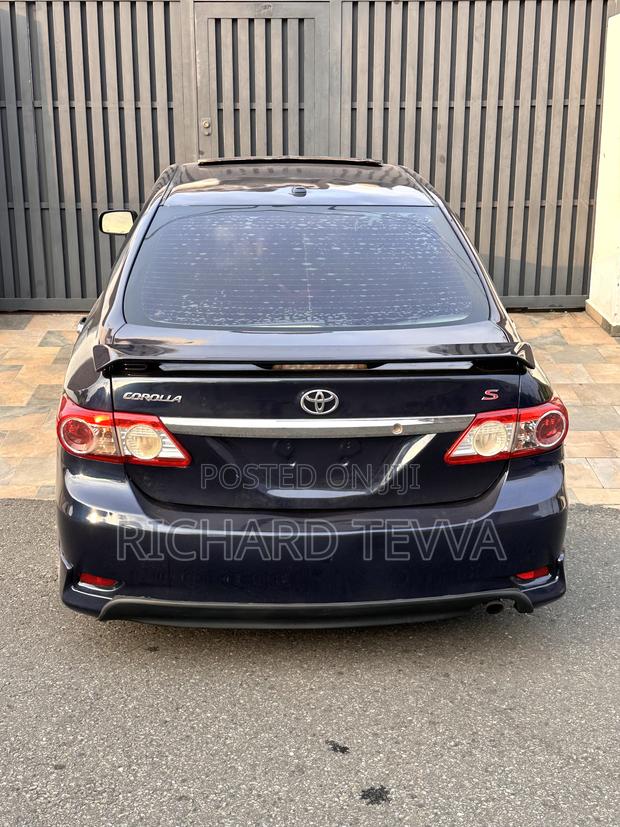 Toyota Corolla S 4dr Sedan (1.8L 4cyl 4A) 2013 Blue