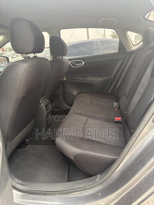 Nissan Sentra SV 2018 Black