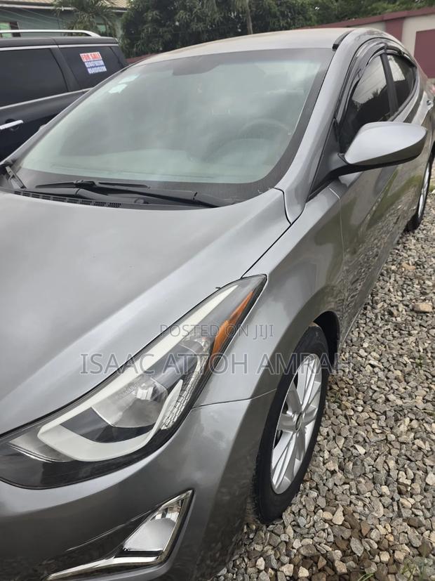 Hyundai Elantra 2015 Gray