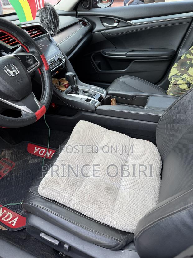 Honda Civic EX 4dr Hatchback (1.5L 4cyl) 2017 Blue